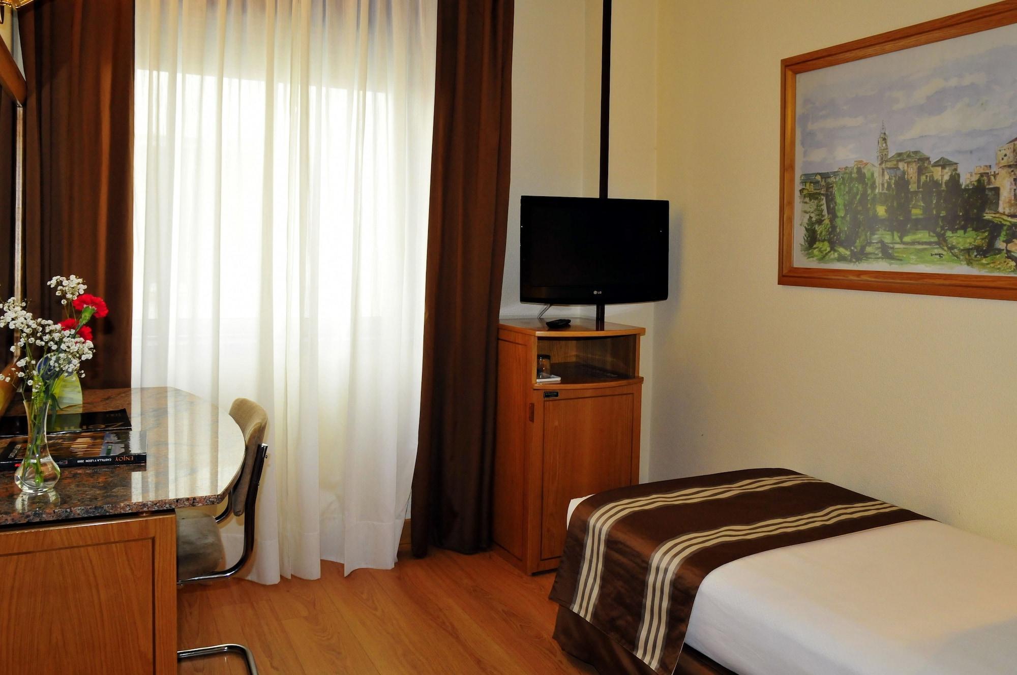 Zenit Dos Infantas Hotel Zamora Bagian luar foto
